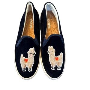 Soludos Llama Slip On Velvet Navy Blue Sneakers. Size 8